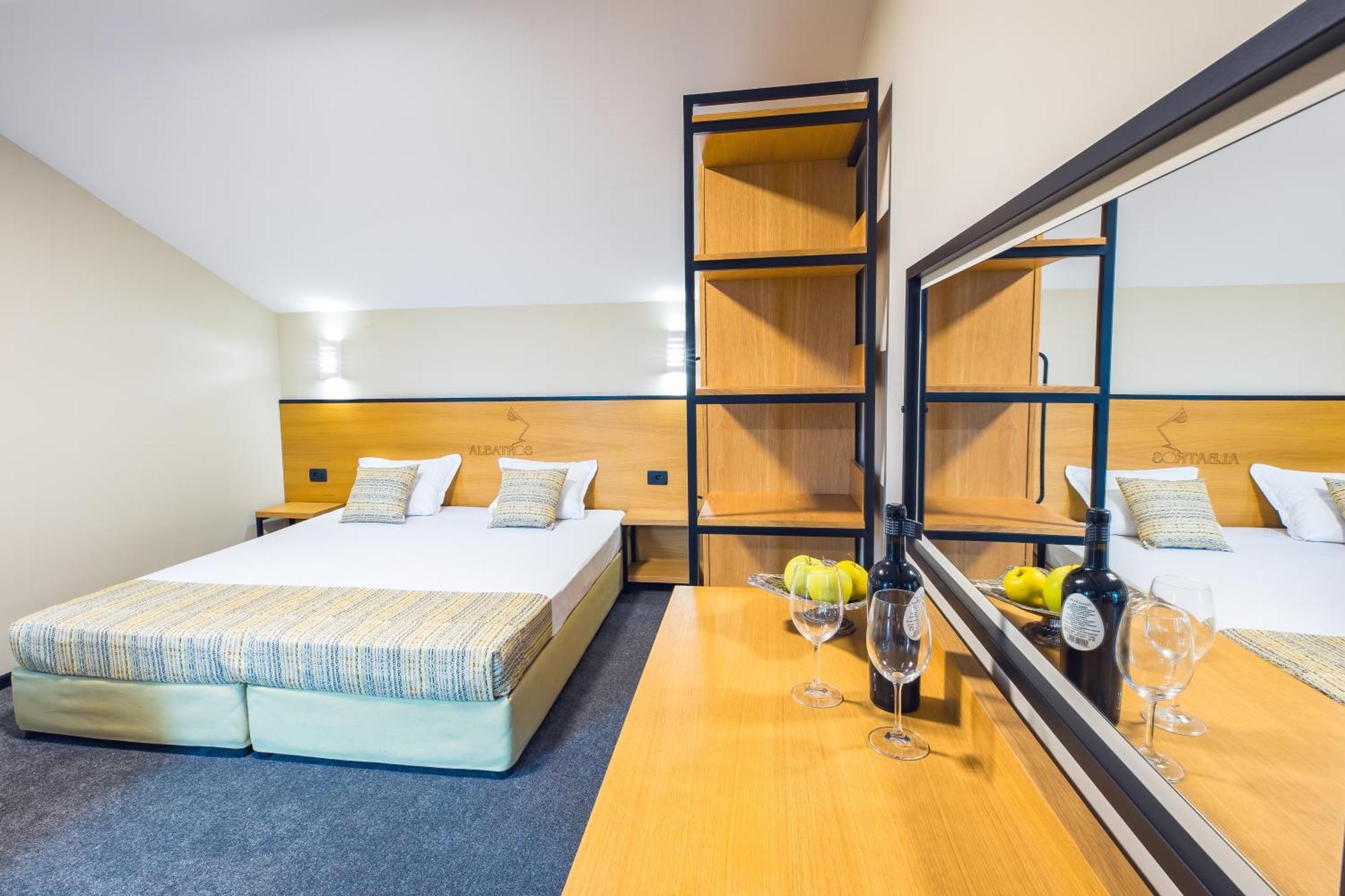 Hotel Albatros New Town Sozopol Buitenkant foto